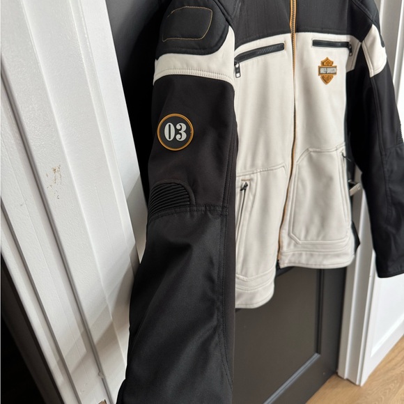 Harley-Davidson Two-Tone Riding Jacket - Picture 3 of 11